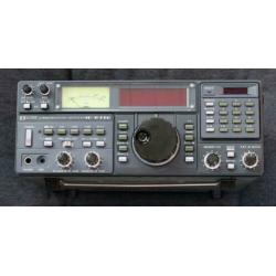 Icom R71E met IK2RND upodate.