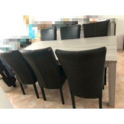 Grijs eiken eettafel met 6 stoelen
