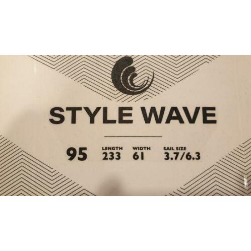 nove nove I-99 Style Wave 95 - 2019 - nieuwstaat
