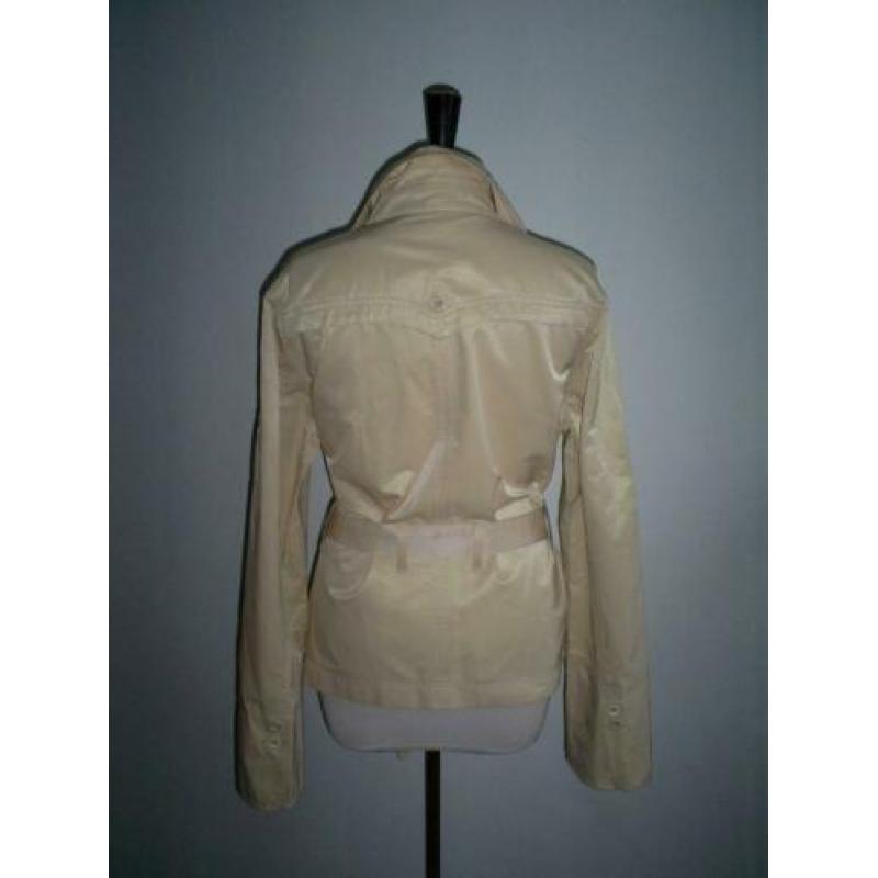 + NIEUW + beige BEAUTIFUL CLOTHING zomerjasje mt. 42