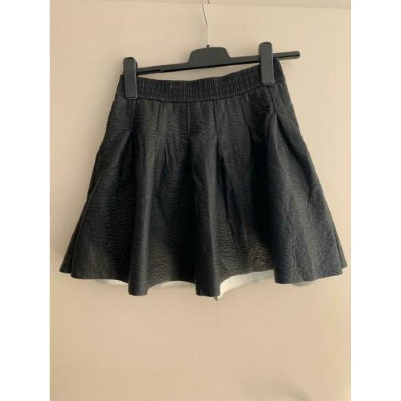 Zwarte plooien rok H&M