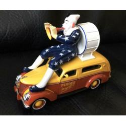 Modelauto Ford V8 Pinder met Clown op het dak