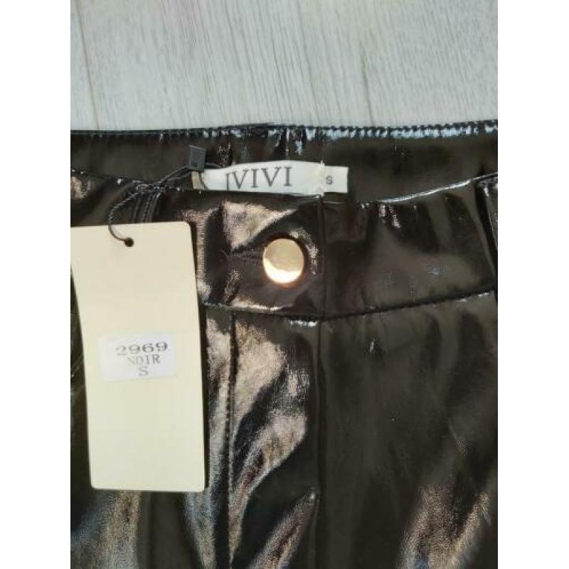Lakleren broek