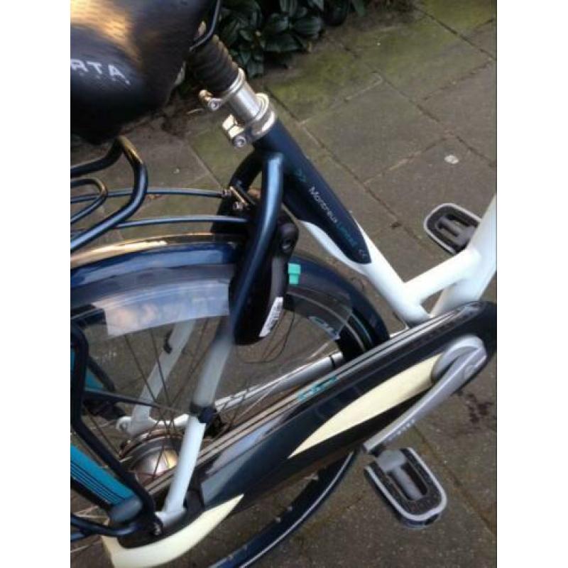 Te koop zeer mooie Gazelle Montreux Damesfiets 8 v