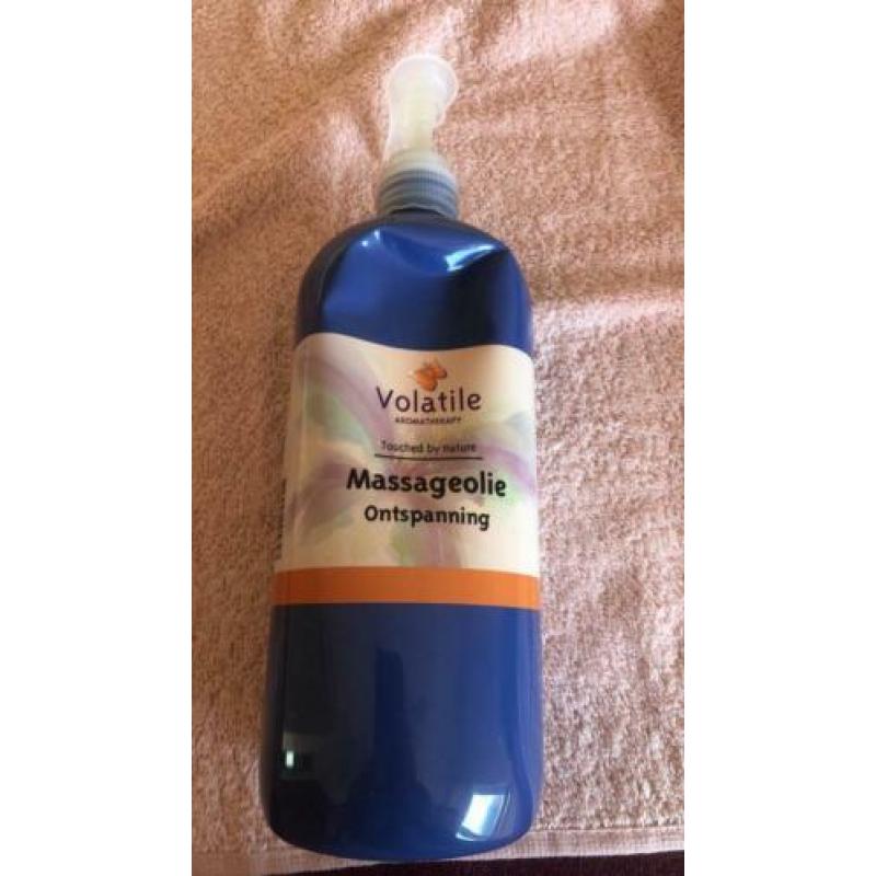Massage olie verschillende flessen