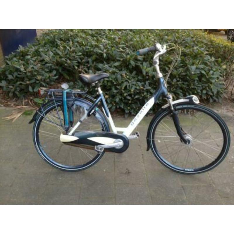 Te koop zeer mooie Gazelle Montreux Damesfiets 8 v