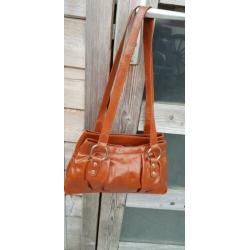 Bruine lakleren tas