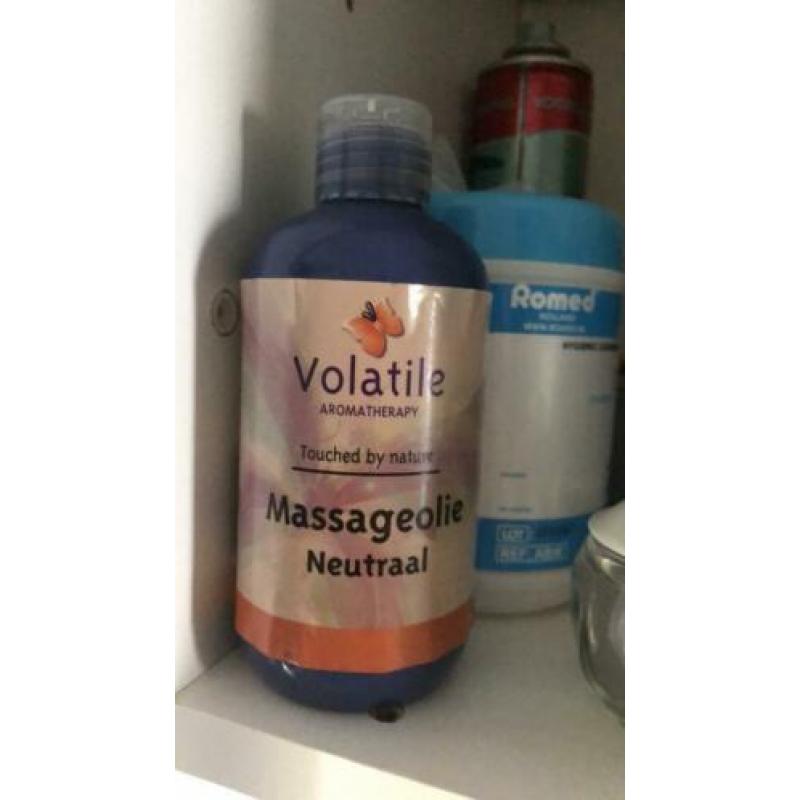 Massage olie verschillende flessen