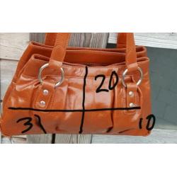 Bruine lakleren tas