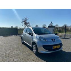 Peugeot 107 1.0 12V 3DR 2008 Grijs