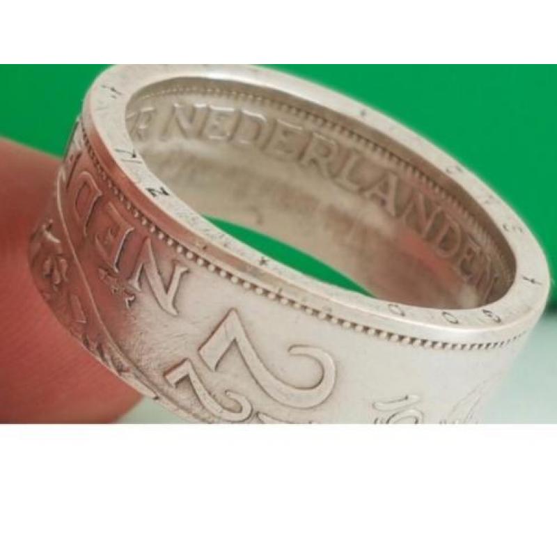 God zij met ons ring! Handgemaakt uit een zilveren gulden..