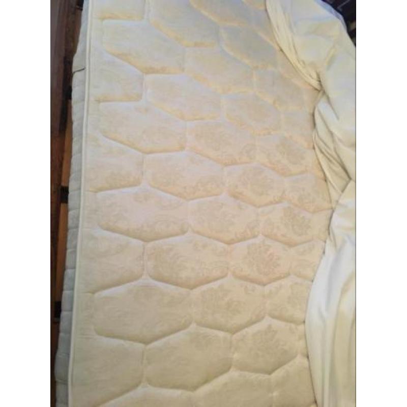 Antiek, orgineel Indonesisch Bruidsbed, lounge bed