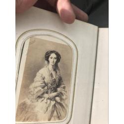 Antiek foto album met clomplet colectie uit laat 1800