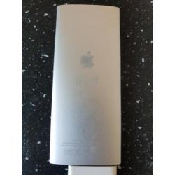 Te koop Ipod met boxjes