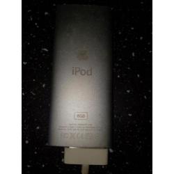 Te koop Ipod met boxjes
