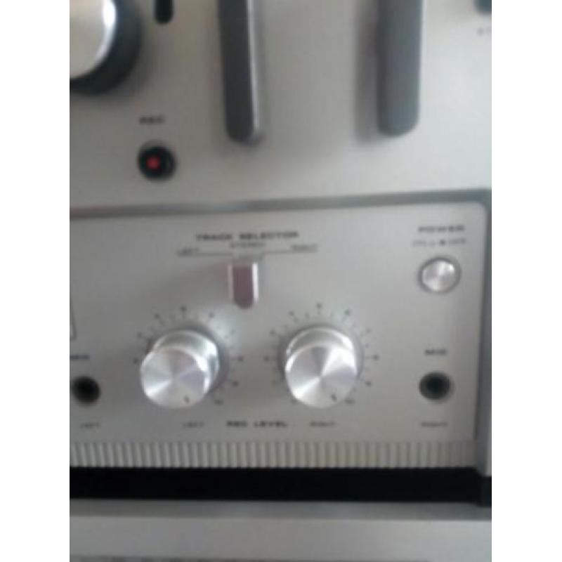 Te koop AKAI GX 215D blank met Stofkap