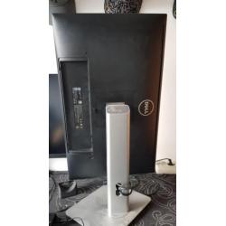 3x Dell Ultrasharp u2515h monitor 2560x1440 (Quad HD)