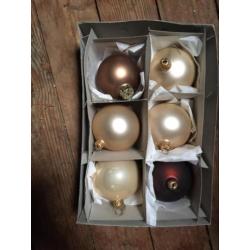 50 Mondgeblazen glazen kerstballen