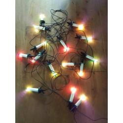Kerstverlichting met gekleurde lichtjes, prima staat