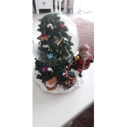 Kersthuisjes met en zonder licht en kerstauto
