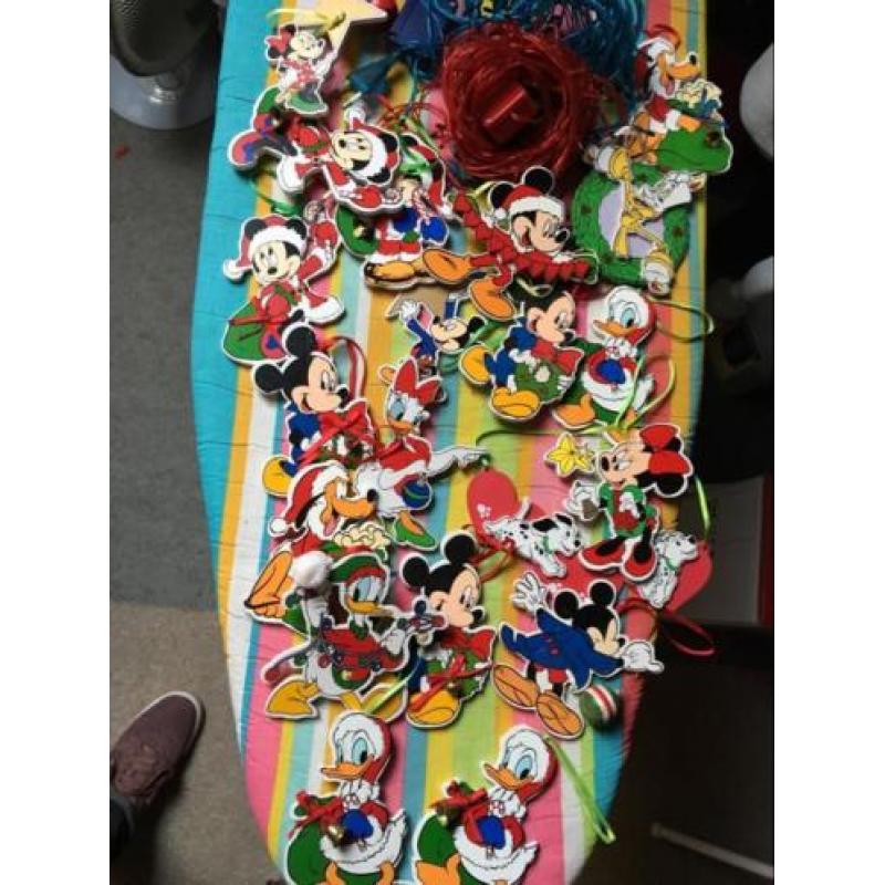 Apart 22 disney kerst hangers van hout origineel