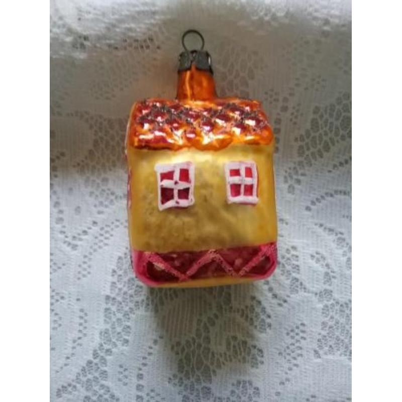 Oude kerstbal huisje kerstversiering kerst bal