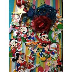 Apart 22 disney kerst hangers van hout origineel
