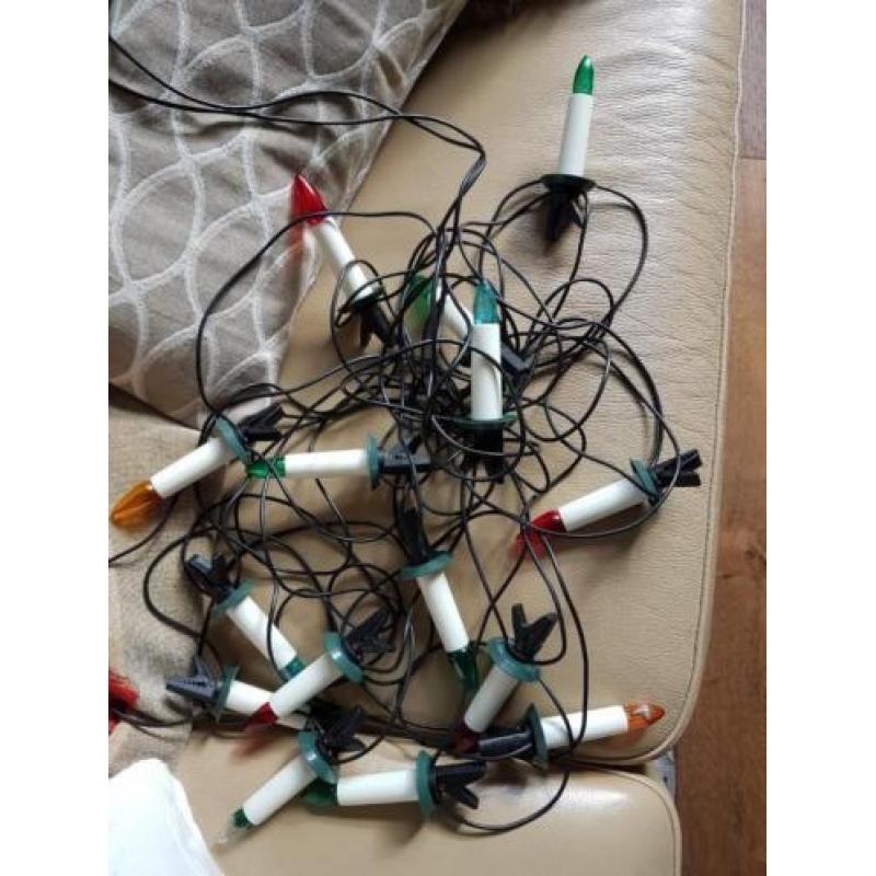 Kerstverlichting met gekleurde lichtjes, prima staat