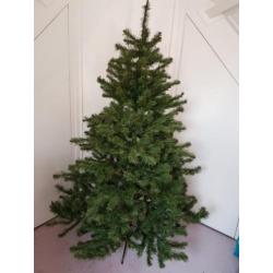 Kunstkerstboom 3 delen en standaard.