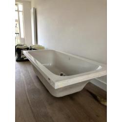 Gloednieuwe Sphinx badkuip 180x80 incl kraan en doucheslang