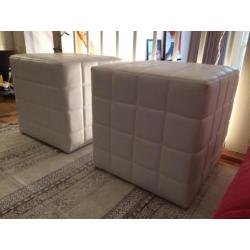 2x poef wit, skai 40x40x40cm Nieuw