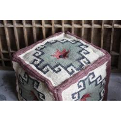 Sobere Stoere Oosterse Kelim Poef Landelijke Stoel Vintage