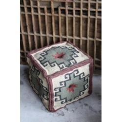 Sobere Stoere Oosterse Kelim Poef Landelijke Stoel Vintage