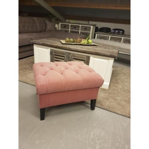 *OP VOORRAAD* NIEUW Landelijke Hocker (nr. 2186 K)