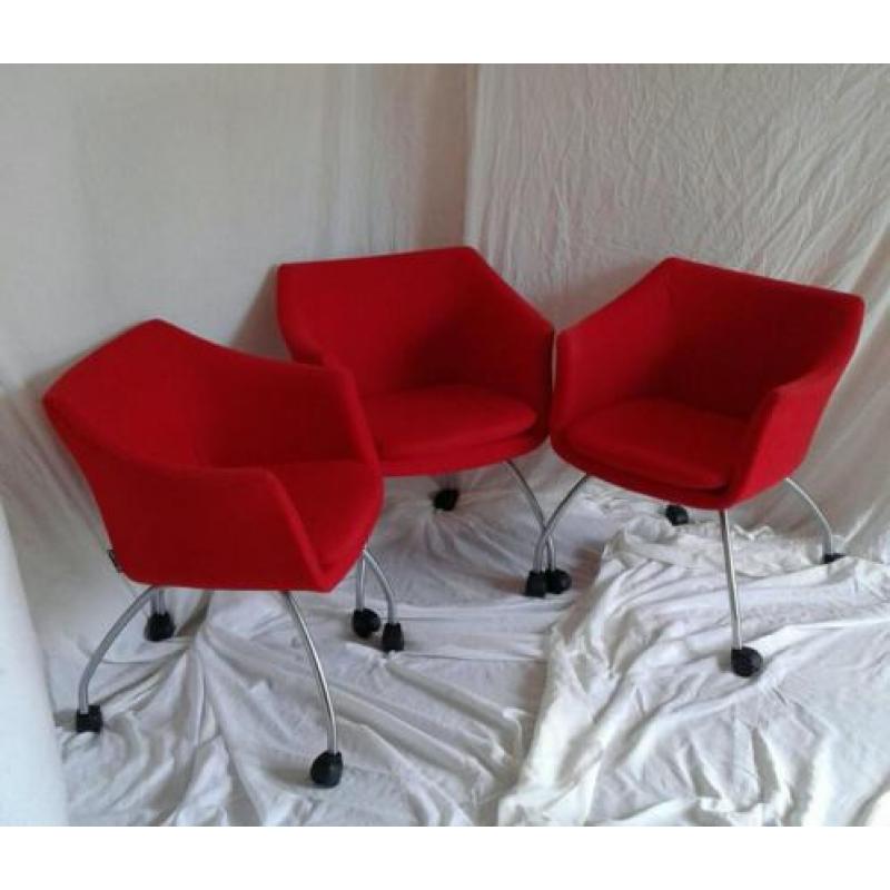 3xTulip fauteuils blazer rode stof camira>>> (ZIE FOTO'S)<<<