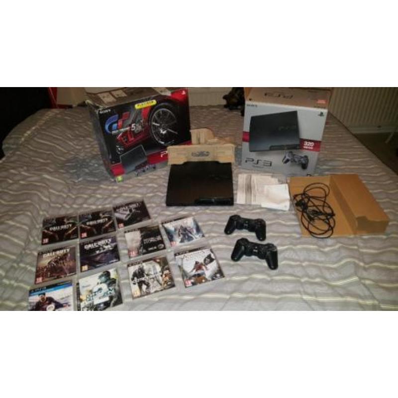 PlayStation 3 320GB met 2 controllers + 11 spellen
