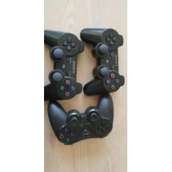 Ps3, 3 controllers, 9 games, incl buzz tv and active 2
