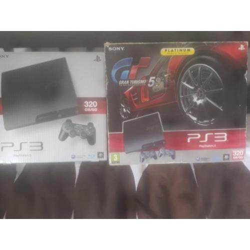 PlayStation 3 met 13 spellen 2 controllers en een headset