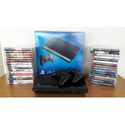 PS 3 Slim 500GB, 2 controllers+spellen